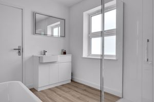 Photo 62- click for photo gallery